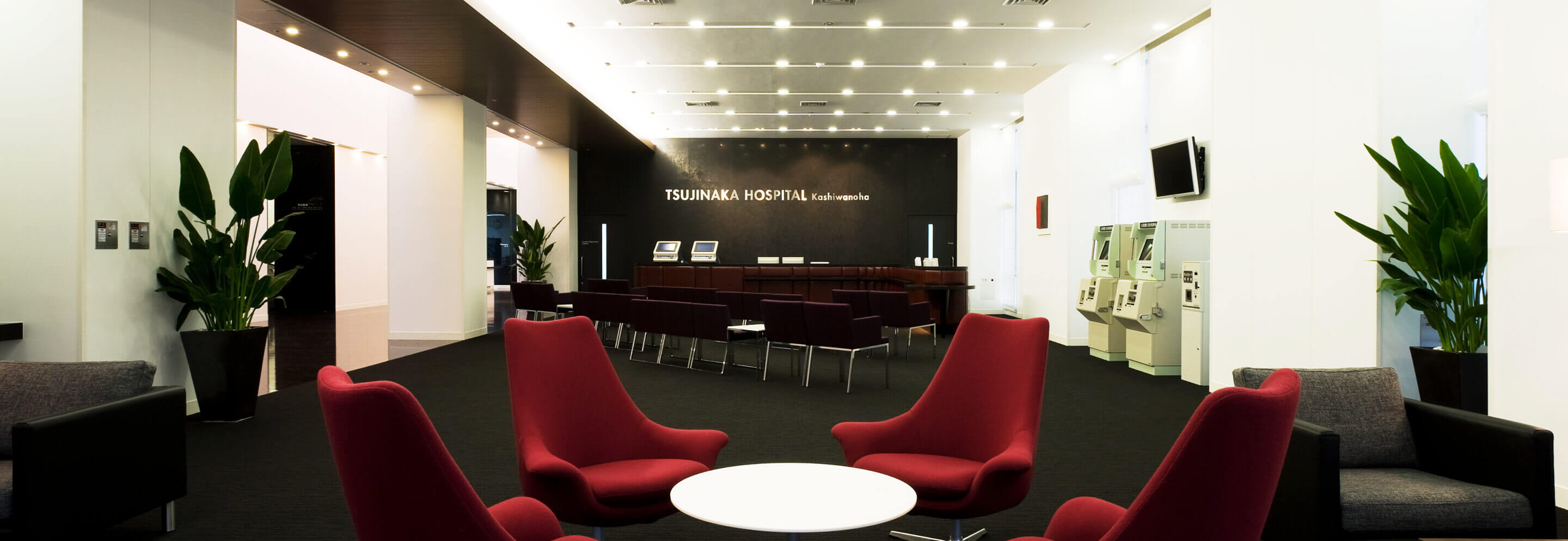 婦人科・泌尿器科等も加え胃・大腸と骨盤臓器を総合的に診療